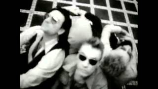 U2 - Acrobat