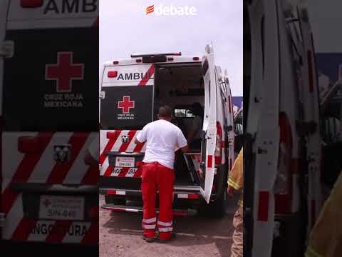 Ocho pasajeros del camionazo en Angostura son trasladados a hospitales de Guamúchil, Sinaloa
