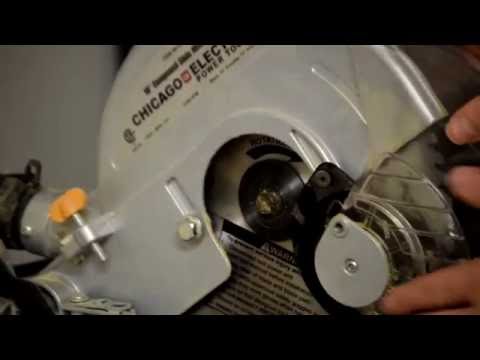 How to install/replace the blade on the 10" Chicago sliding miter saw