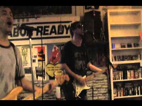 The Excuses - Vicious (Lou Reed Cover) - Trailer Space Records (7/26/14)