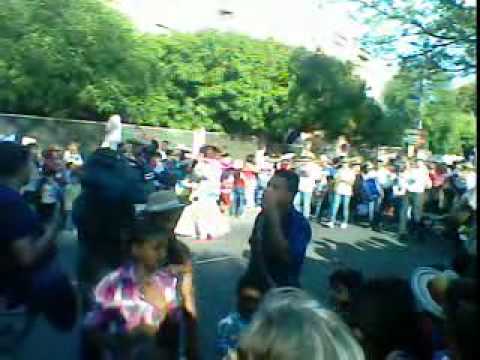 Desfile De Piloneros Juveniles... Festival Vallenato
