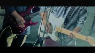 Yesterdrive - Hold On