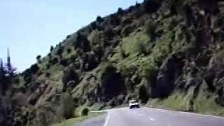 preview picture of video 'Motorbiking over the Takaka Hill - Part 1'