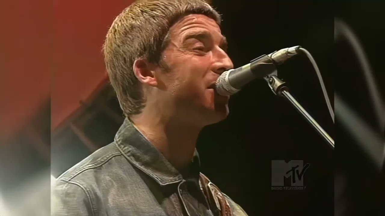 Oasis - Some Might Say - Live - Japan - 2002 - YouTube
