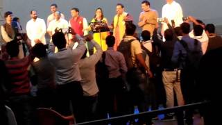 Live performance,.... Shankar Mahadevan ji and Richa Sharma.. Promoted to Movie.. JHANSHI