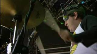 Funeral For A Friend - Red Is The New Black live @ Reading Festival 2005