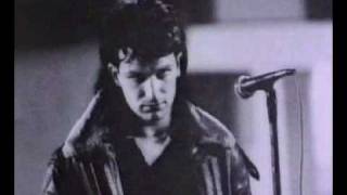 U2 Love Comes Tumbling