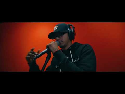 Grupo Diez 4Tro - Lujos y Placeres (En Vivo) | SESIONES INSTUDIO