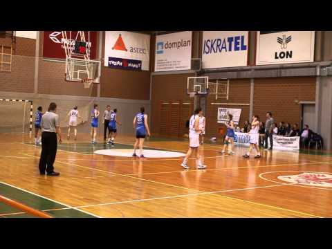 slovenska-kosarka.si: Triglav - Athlete Celje (ena od zadnjih minut tekme)