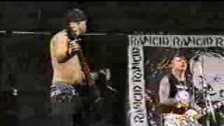 Rancid - You Don&#39;t Care nothing live