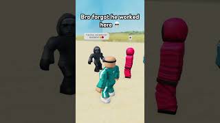 He pranked HIMSELF in Roblox Squid Game 😂 #roblox #funny #squidgameroblox #squidgame #squidgame2