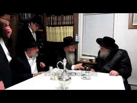 Toldos Aharon Rebbe Visiting R' Malkiel Kotler - Kislev 5773