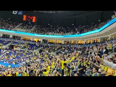 Sopron - Fenerbahçe | Üçüncü periyot rakibi yakalamak için efor sarfedilirken salon ortamı