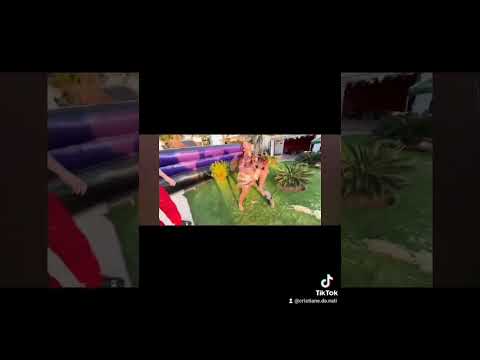 O VOID PEGOU A EMILY VICK NO COLO 😮😮🩷💚