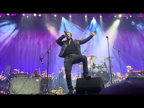 Dancing In The Moonlight & Don’t Believe A Word - Ricky Warwick & The RTE Orchestra - Dublin 4/1-26