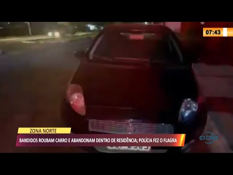 Bandidos roubam carro e o abandonam dentro de residência 30 07 2021