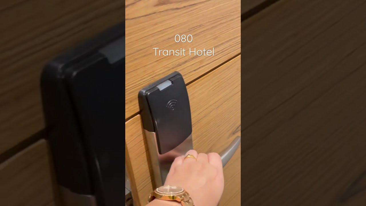 080 International Lounge thumbnail