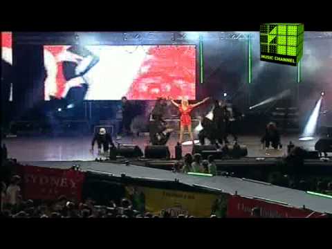 Alice - Bang Bang (Live @ RMA 2010)