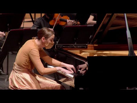 Judith Jáuregui - Beethoven Piano Concerto no. 1 - Basque National Orchestra & Jaume Santonja (live)