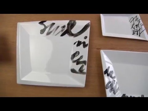 Produkt und Poesie: Jörg Schmitz’ Signatures auf Kahla Porzellan