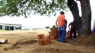 preview picture of video 'Time Lapse do Inicio da Construção do Espaço Cantinho Literário no IFPB - Campus Monteiro'