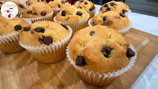 Soft & Fluffy Chocolate Chip Muffins 🍫🧁 | Easy Bakery-Style Muffins at Home 😋