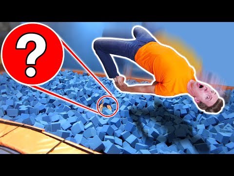 WORST HIDE AND SEEK SPOT in TRAMPOLINE PARK vs OBSTACLE COURSE CHALLENGE!