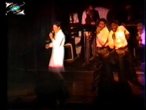 Pearl McKinnon and her Kodaks - Live in Hampton Beach, NH - 1985
