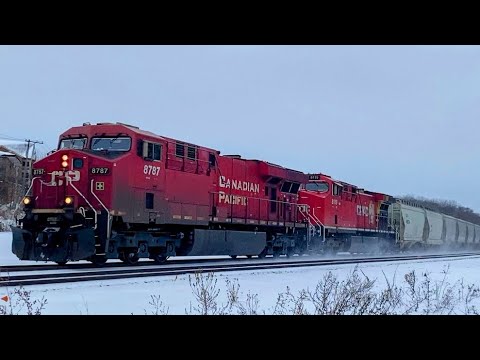 1/18/26- Railfanning Wauwatosa, WI on the CPKC Watertown Subdivision