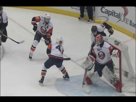 Danny Briere scores vs Islanders - 4-1-10