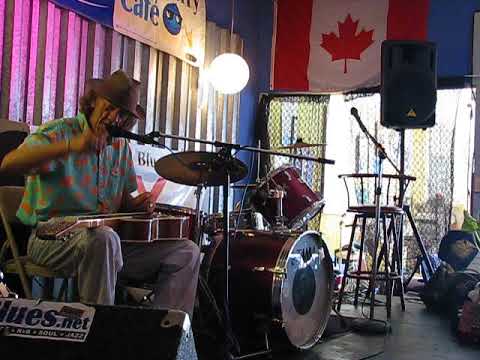 Watermelon Slim Live @ The Bluesberry Cafe Clarksdale Ms Sept 24th 2017