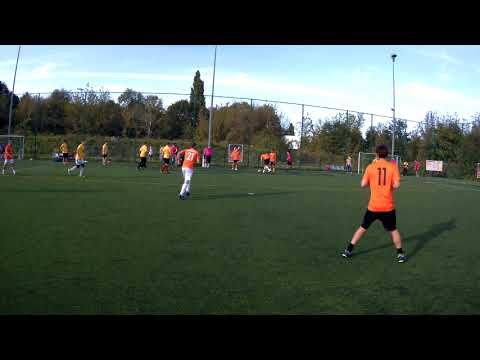 StrefaFutbolu.pl: Dakafil.pl - Pomarańczowi