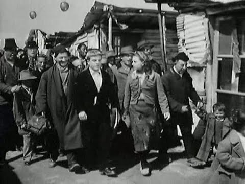 Ci basta una capanna ("Miracolo a Milano", 1951)