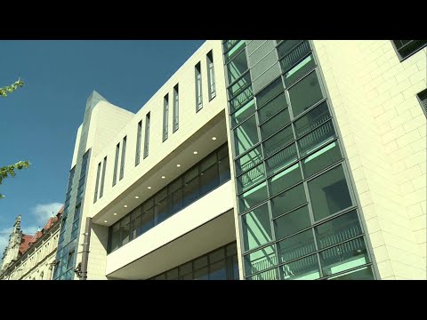 Prozess gegen mutmaßlichen Halle-Attentäter Stephan B. beginnt | AFP