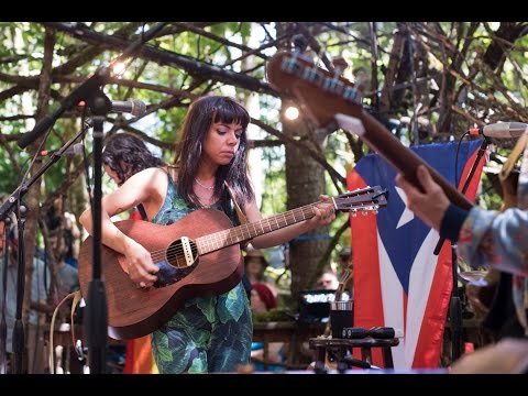 Hurray for the Riff Raff - The Body Electric - Woods Stage @Pickathon 2016 S04E01