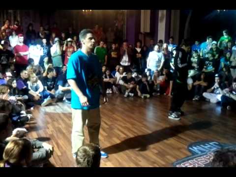 Bootuz VS Jims | TOP 8 | Blaze Master Jam International 2011