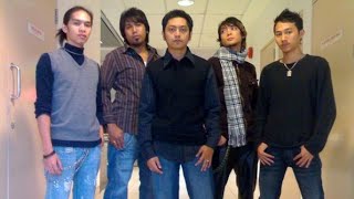 Download lagu Perpisahan Ini - 1st Edition feat Aizat Amdan ~LIRIK mp3