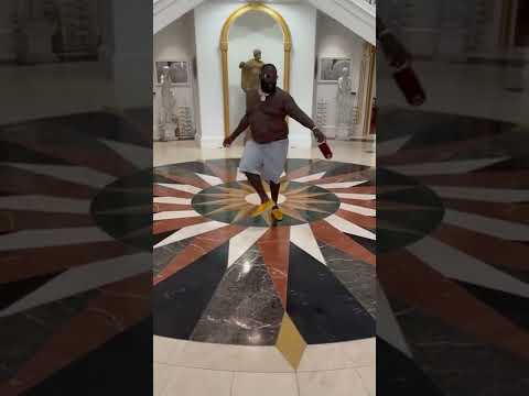 Rick Ross dancing to a reggae song😂