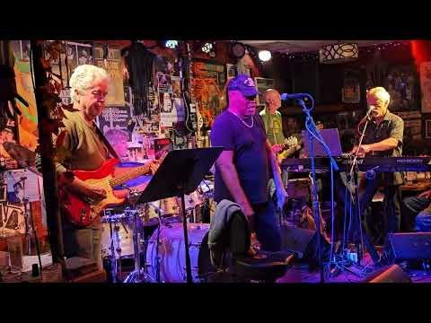 Banned From Utopia: "Florentine Pogen" (Frank Zappa) (10/30/2024; Studio City, CA)