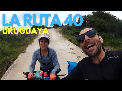 Un camino rural de Uruguay Desde Florida hasta Lavalleja o desde el llano a las sierras.