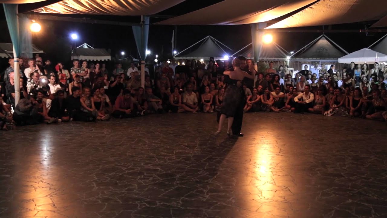 Noelia Hurtado e Carlitos Espinoza - Catania Tango Festival 2015 (3/3)