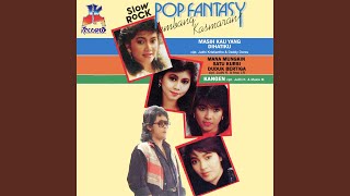 Download lagu Mana Mungkin Satu Kursi Duduk Bertiga mp3 Download lagu Mana Mungkin Satu Kursi Duduk Bertiga mp3