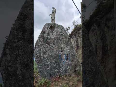 Subiendo a la piedra del Peñol Entrerríos 
