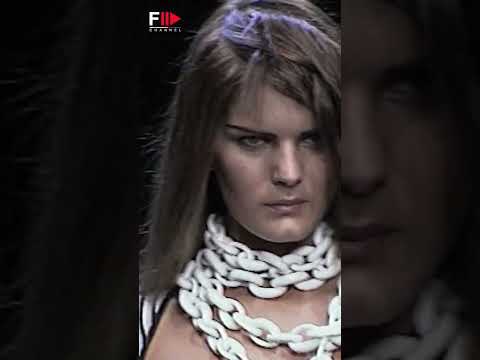 Vintage in Pills EXTÉ Spring 2004 - Fashion Channel #shorts