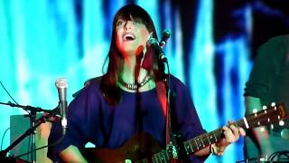 Feist - Graveyard