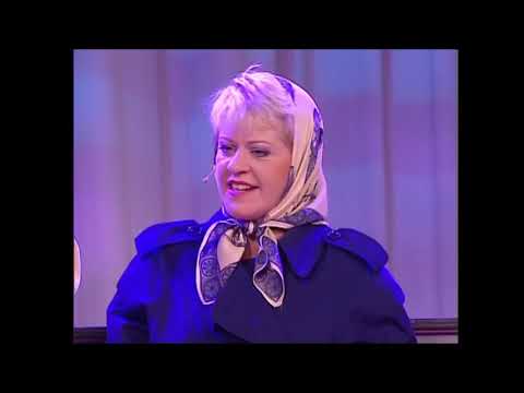 Cirkusrevyen 2002 - Undskyld vi flygter