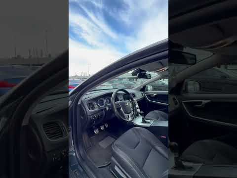фото volvo v60 i 0