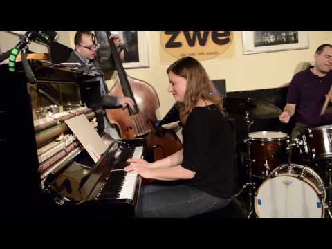 Julia Siedl Trio live @ Jazzclub ZWE