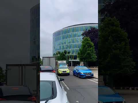 UK ambulance sirens - there was plenty of space to pass