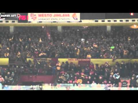 HC Dukla Jihlava - ČEZ Motor České Budějovice 21.11.2015 - oslavy prvního gólu Dukly